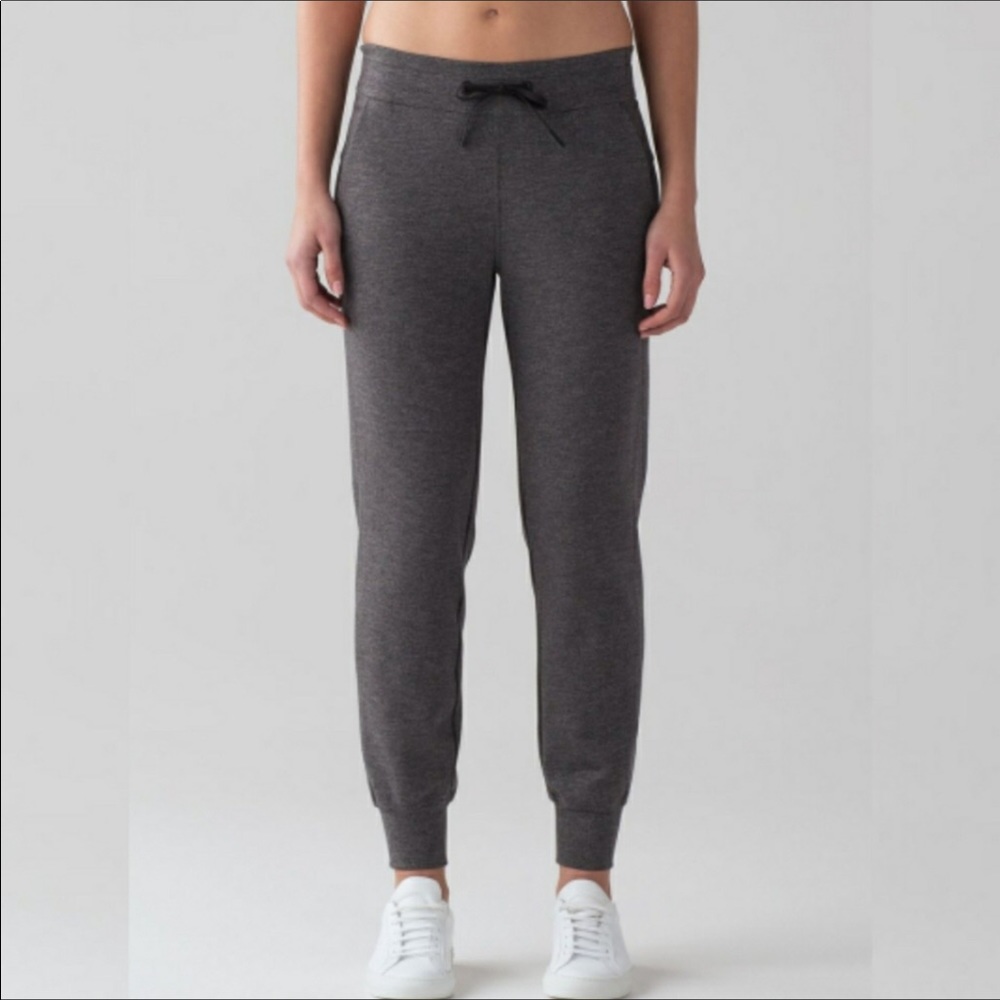 Lululemon on track jogger 6